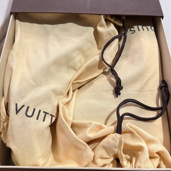 Louis Vuitton Men‘s Beige Suede&Maroon Patent Leather trim High Top size 11 NWT - Picture 9 of 11